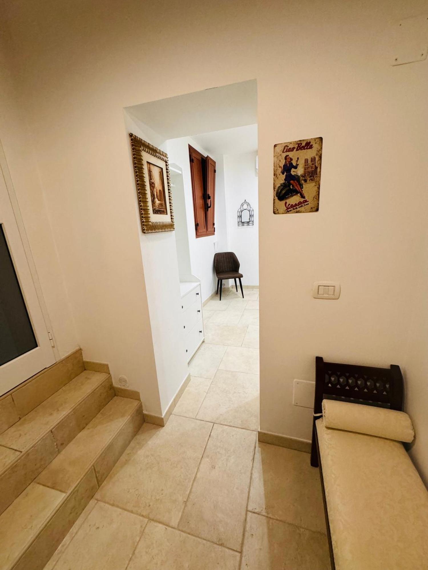 Mimi Maison Bari Vecchia Bagian luar foto