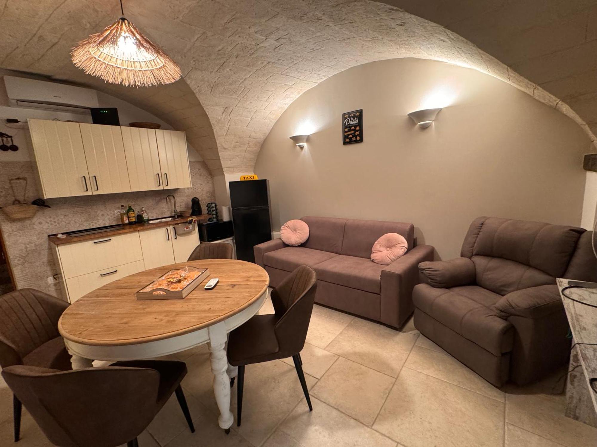 Mimi Maison Bari Vecchia Bagian luar foto