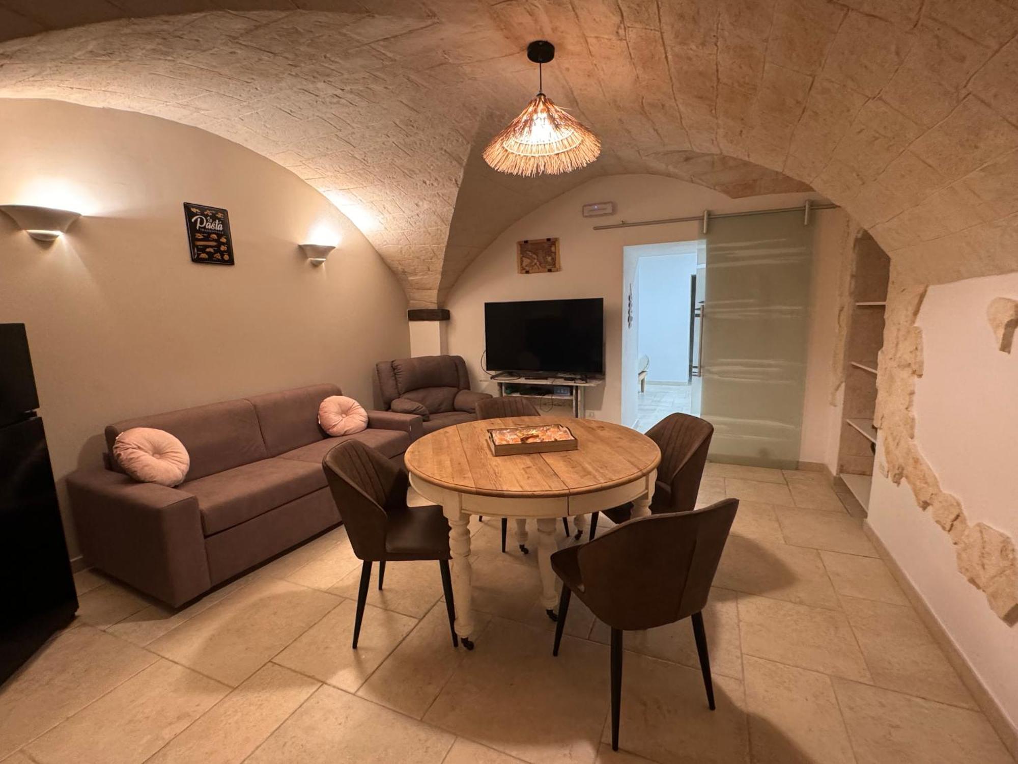Mimi Maison Bari Vecchia Bagian luar foto